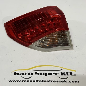 Renault Laguna III bontott használt bal külső hátsó lámpa 2007-2011-ig 265550001R