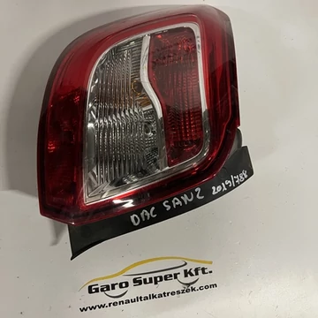 Dacia Sandero II bontott használt bal hátsó lámpa/fényszóró 2012-2017-ig 265554085R  62421301