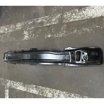 Dacia Sandero II bontott használt kereszttartó/ lökhárítómerevítő 2012-től 752107934R Dacia Sandero II bontott használt kereszttartó/ lökhárítómerevítő 2012-től 752107934R