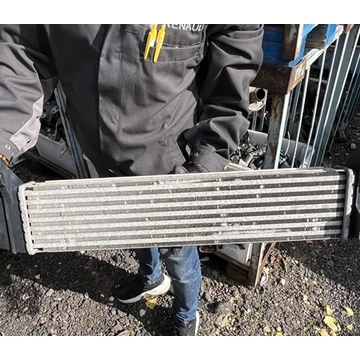 Dacia Logan I 1.5dci bontott használt intercooler hűtő 2007-2013-ig 8200409045