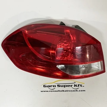 Renault Clio III kombi bontott használt bal hátsó lámpa 2008-2012-ig 8200586843