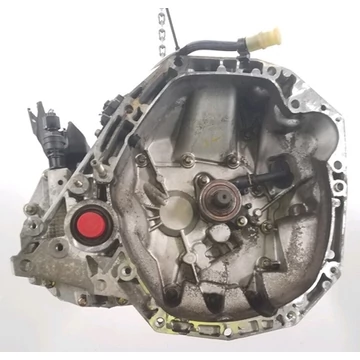 Dacia Logan I 1.5dci bontott használt váltó JH3053 5 sebességes mechanikus 2005-2012-ig Dacia Logan I 1.5dci bontott használt váltó JH3053 5 sebességes mechanikus 2005-2012-ig JH3053