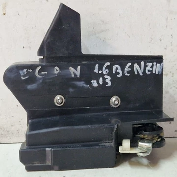 Dacia Logan I bontott használt jobb hátsó zárszerkezet centrál motor nélkül 2004-2012-ig