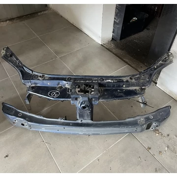 Dacia Logan MCV II/Sandero II bontott használt homlokfal/kereszttartó zárhíddal 2016-2021-ig