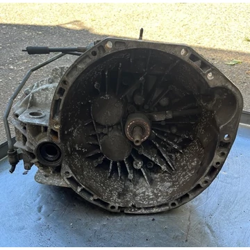 Renault Trafic II/Opel Vivaro A/Nissan Primastar 2.0dci bontott sebességváltó PF6024 6 sebességes mechanikus 2006-2014-ig