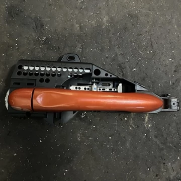 Renault Captur I bontott használt bal hátsó ajtókilincs 2013-2020-ig 806079784R