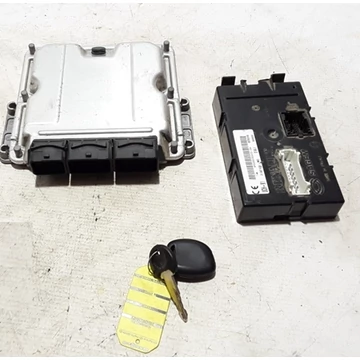 Renault Trafic II 1.9dci bontott motorvezérlő computer szett BOSCH 2001-2014-ig 8200051609