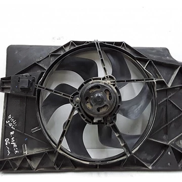 Renault Laguna II bontott használt hűtőventilátor keret motorral 