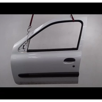 Renault Clio II bontott használt bal első ajtó szerelvények nélkül 2001-2006-ig 7751469456 Renault Clio II bontott használt bal első ajtó szerelvények nélkül 2001-2006-ig 7751469456