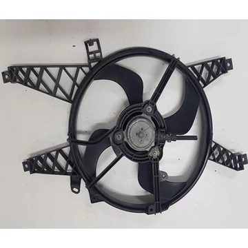 Renault Clio III bontott használt hűtőventilátor keret motorral 2005-2014-ig 8200748438