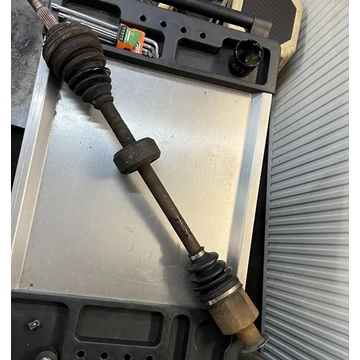 Renault Kangoo I 1.2 16V bontott használt féltengely jobb oldal első tengely 1997-2008-ig