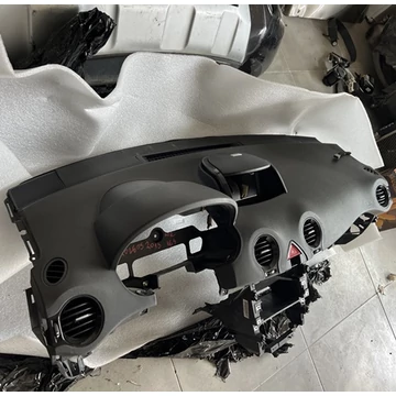 Renault Koleos I bontott használt műszerfal légzsákkal 2008-2016-ig Renault Koleos I bontott használt műszerfal légzsákkal 2008-2016-ig