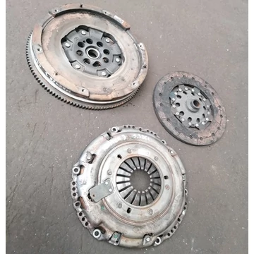 Renault Master III/Opel Movano B/Nissan Interstar/NV400 2.3dci bontott használt kuplung szett + kettőstömegű lendkerék 2010-től 123108013R  302054176R