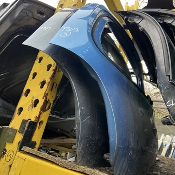 Renault Twingo II bontott használt csomagtérajtó (üveggel) 2007-2014-ig