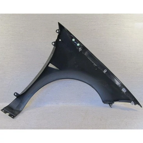 Renault Megane II/I első sárvédő bal oldal 2003-2006-ig 7701477186