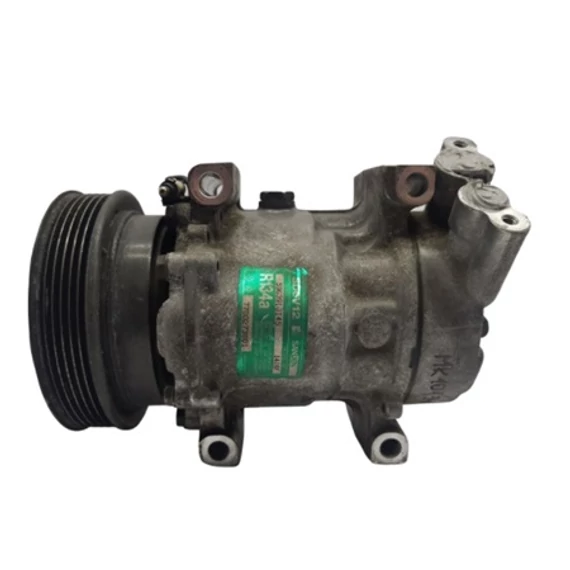 Renault Clio II bontott klímakompresszor 1998-2010-ig 8200600117