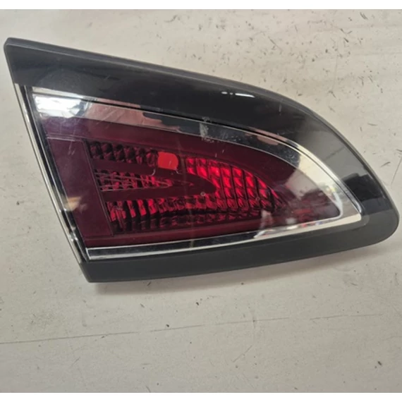 Renault Scenic III bontott használt bal hátsó belső lámpa/fényszóró 2012-2015-ig 265550018R