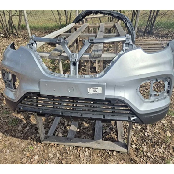 Renault Kadjar bontott használt első lökhárító ezüst 2019-től 620221936R