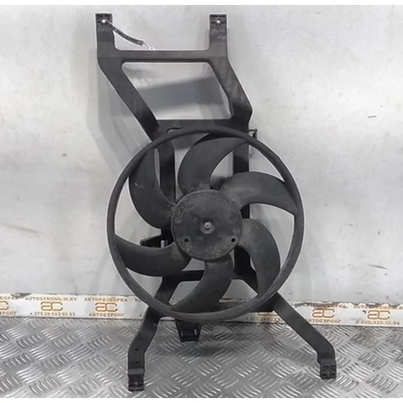 Dacia Logan I 1.2/1.4/1.6 bontott használt hűtőventilátor keret motorral 2006-2012-ig 214817807R