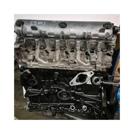 FELÚJÍTOTT Renault Trafic II/Opel Vivaro A/Nissan Primastar 1.9dci 74KW/101LE motor F9Q760 2001-2006-ig