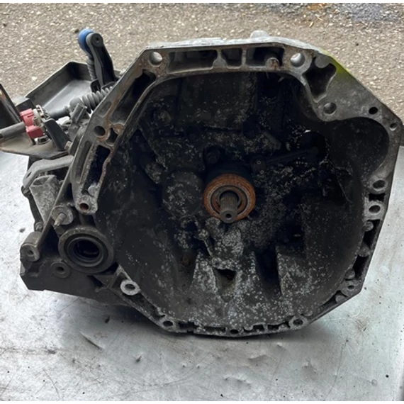 Nissan NOTE/Nissan NV200 1.5dci bontott sebességváltó JR5140 5 seb. mechanikus