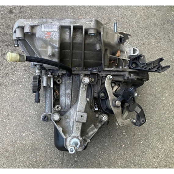 Renault Clio IV 0.9 Tce bontott használt váltó JR5357 5 sebességes mechanikus 2012-2019-ig