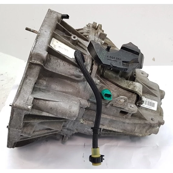 Renault Megane III 1.6 16V bontott használt váltó TL4A030 6 sebességes mechanikus 2008-2015-ig 7701700598