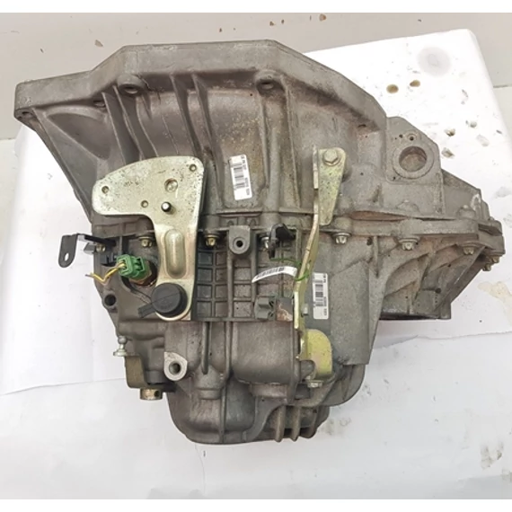 Renault Espace IV 2.2dci bontott használt váltó PK6361 6 sebességes mechanikus 2002-2006-ig 7711135111