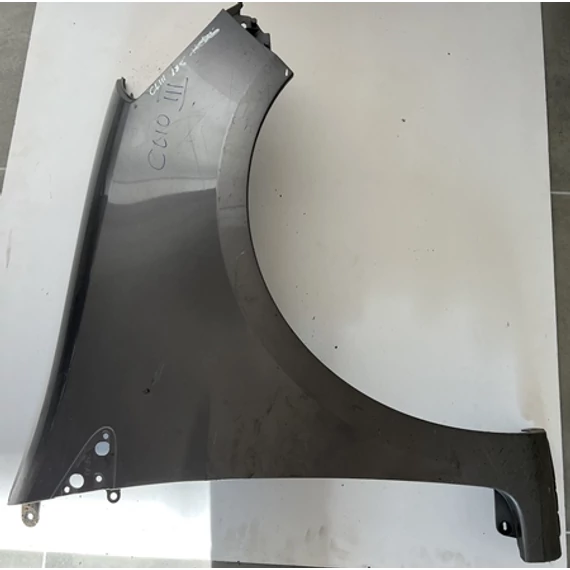 Renault Clio III bontott használt jobb első sárvédő 185 2005-2010-ig