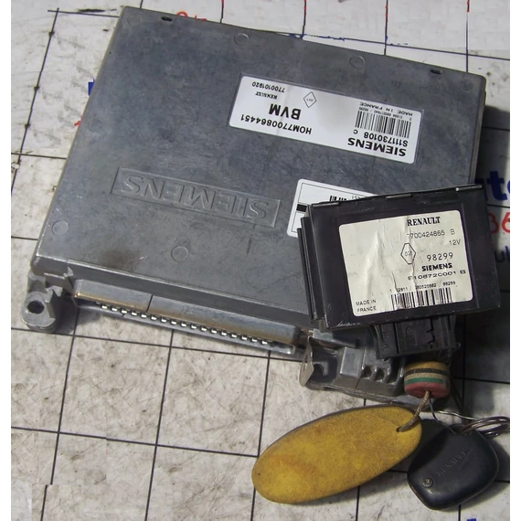 Renault Megane I 1.4 8V bontott motorvezérlő computer szett SIEMENS 1996-2003-ig 7700864451