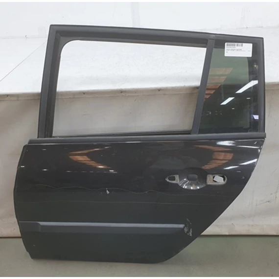 Renault Megane II kombi bontott használt bal hátsó ajtó szerelvények nélkül 2003-2012-ig 7751475034