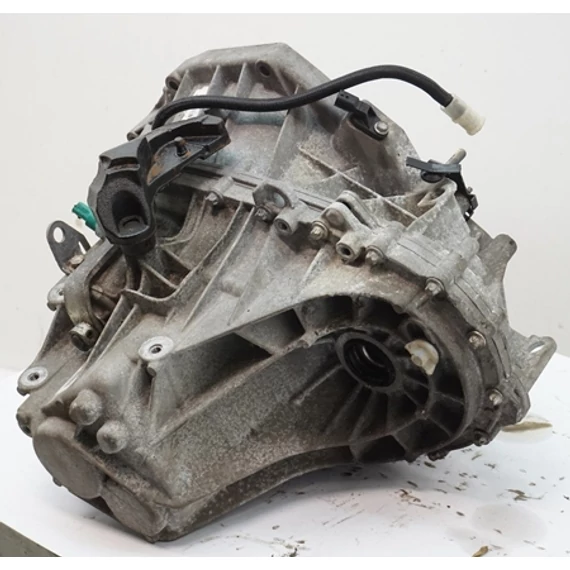 Renault Megane III 1.5dci bontott használt váltó TL4040 6 sebességes mechanikus 2008-2015-ig 7701700600