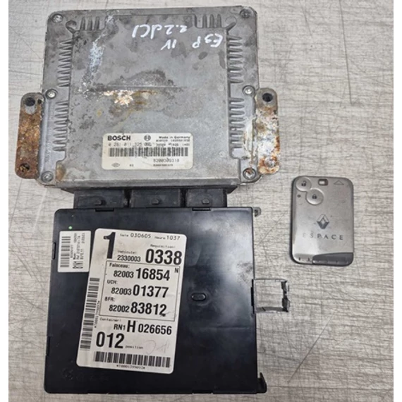 Renault Espace IV 2.2dci bontott használt gyári motorvezérlő computer szett 1 kulccsal 2002-2015-ig 8200316854